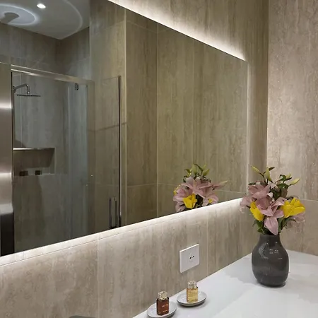 Luxury Station *
